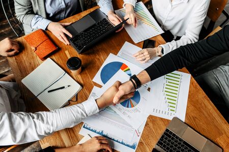 Traditional British Networking Etiquette: Dos and Don’ts for Entrepreneurs