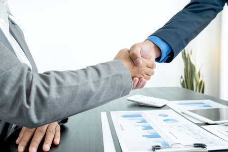 Negotiating Terms: How to Secure Favourable Service Agreements in the UK