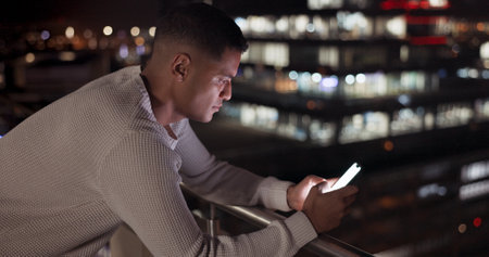 Remote or Local? Weighing the Pros and Cons of Virtual Assistance for Your UK Enterprise