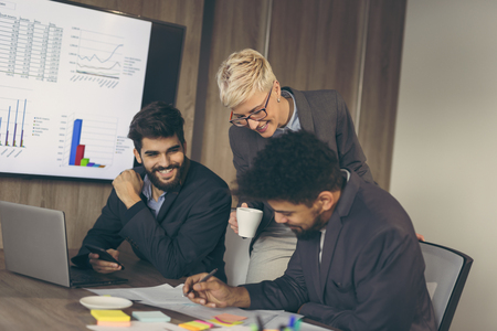 Performance Management: Using KPIs to Drive Accountability in British Teams